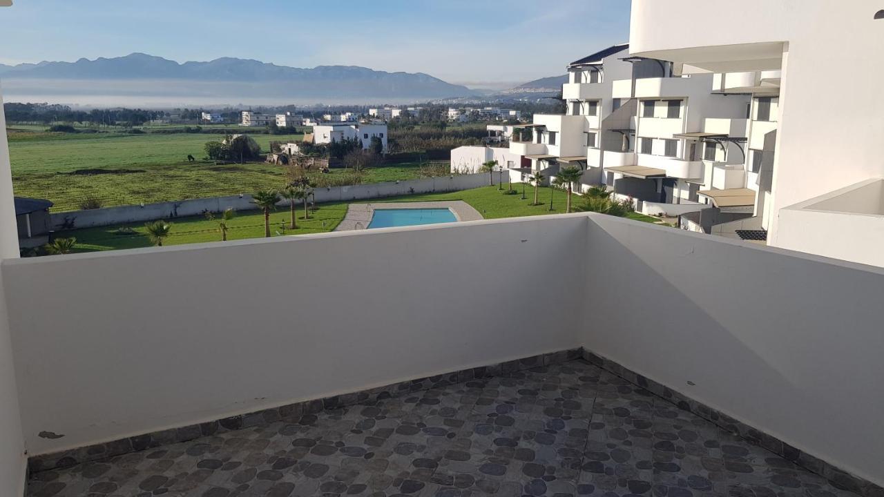 appartement charmante à Cabo negro Martil Exterior foto
